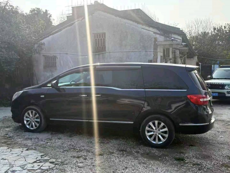 揭阳17年别克GL86