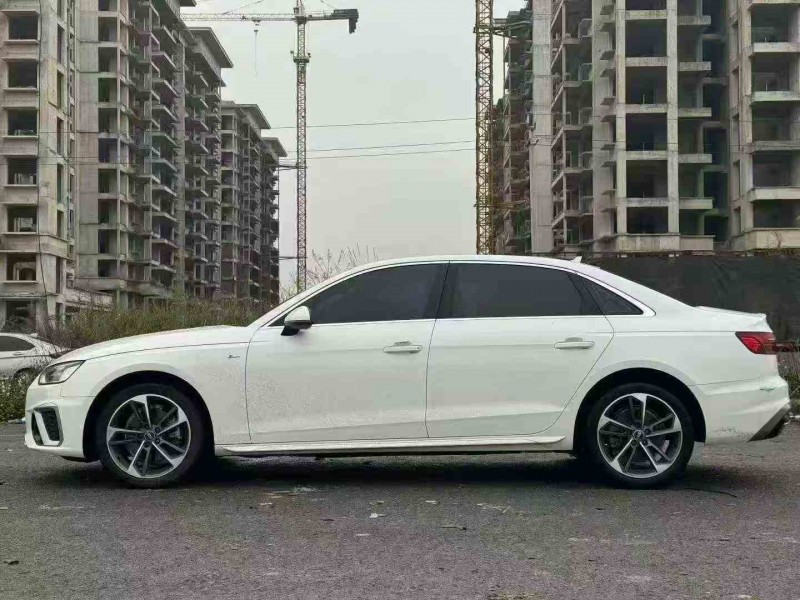 钦州23年奥迪A4L5