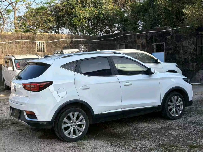 揭阳18年名爵ZS4