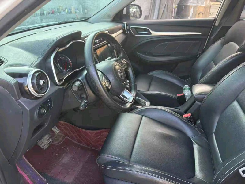 揭阳18年名爵ZS8