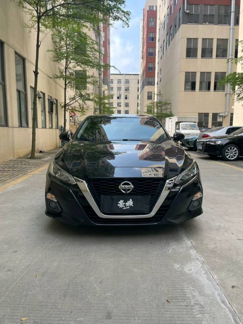 佛山21年日产天籁1