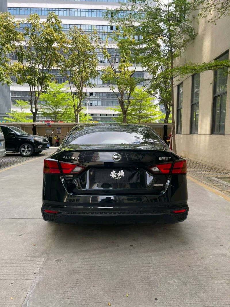 佛山21年日产天籁4