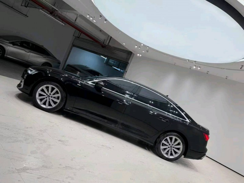 成都25年奥迪A6L3