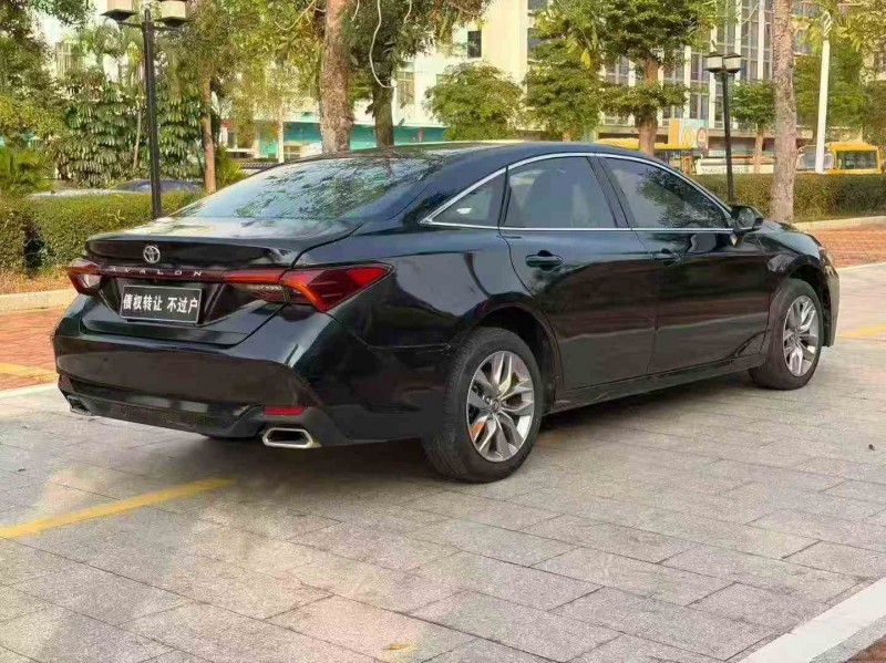 汕头22年丰田亚洲龙8