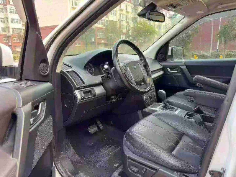 济南14年路虎发现4