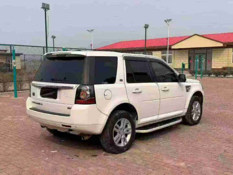 济南14年路虎发现8