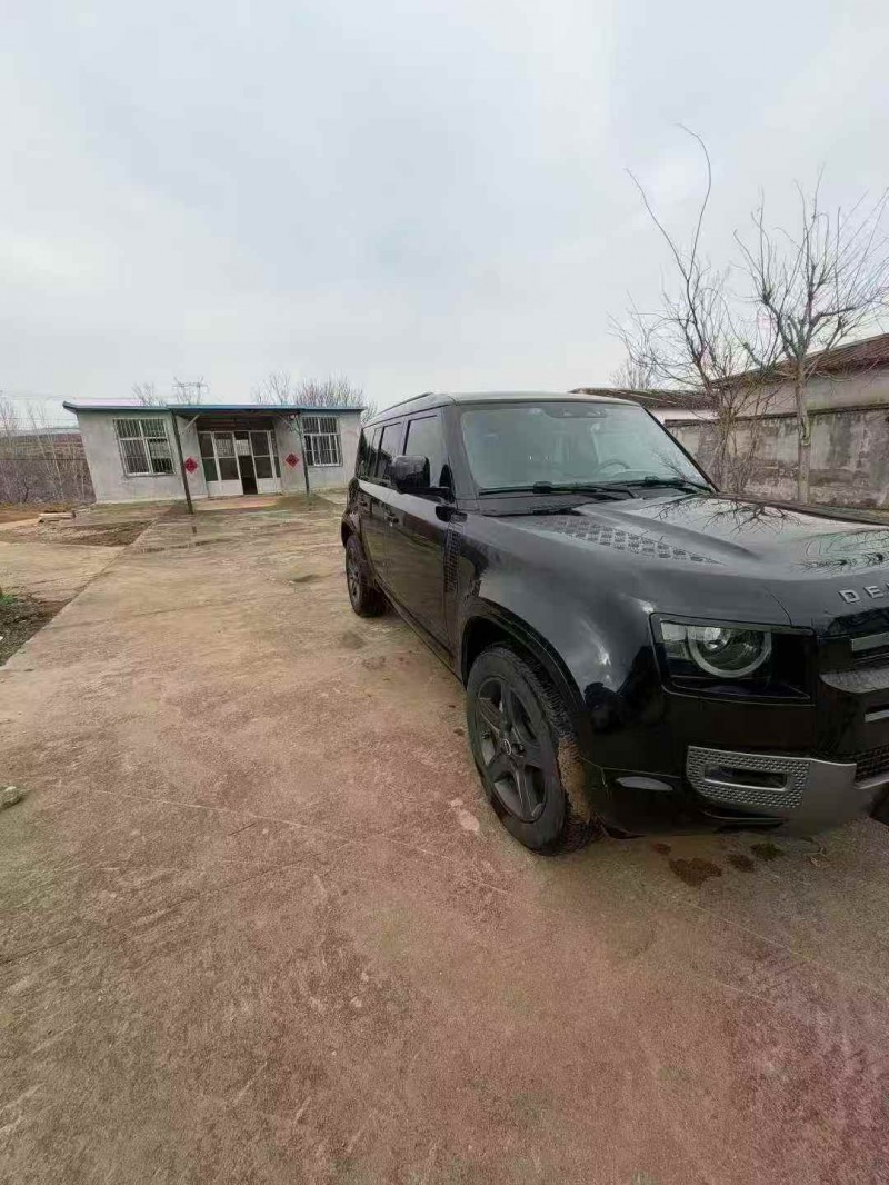 济南24年路虎卫士3