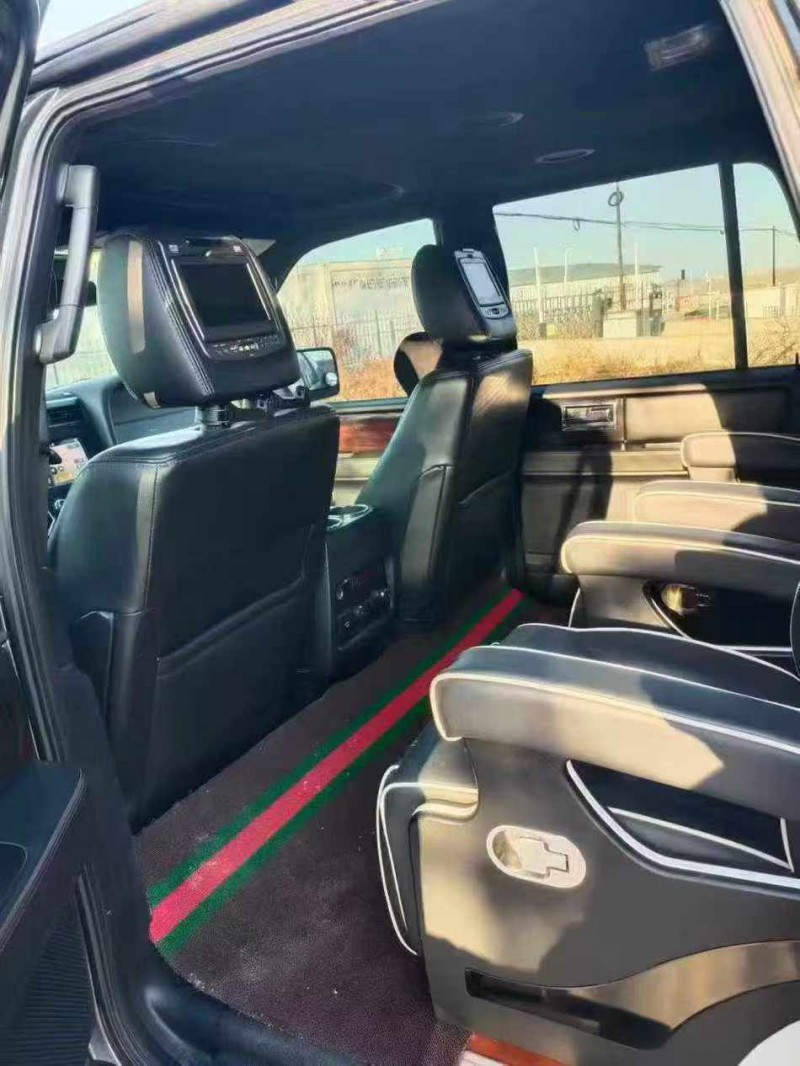 济南18年林肯领航员7