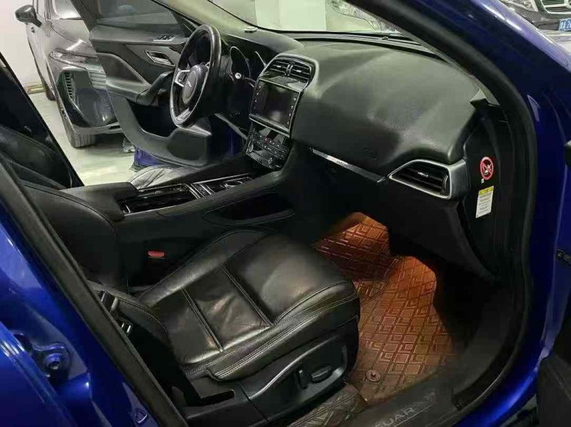 宿遷17年捷豹F-PACE5