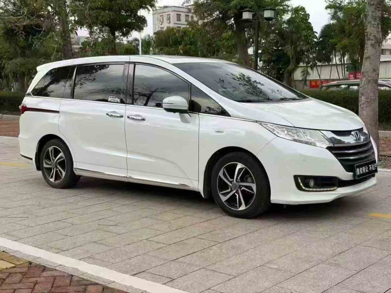 湛江17年本田奥德赛2