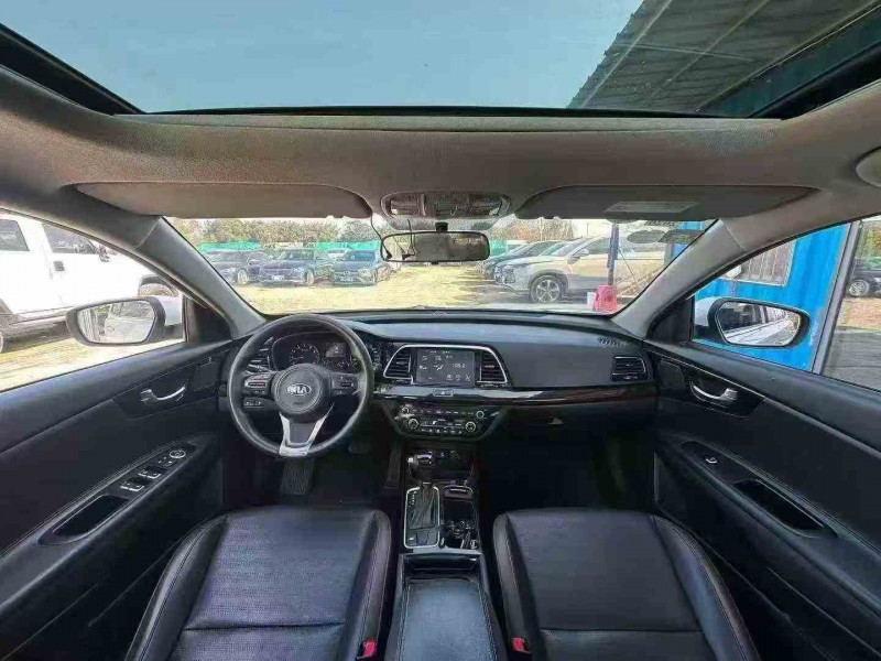 江门18年起亚凯绅6