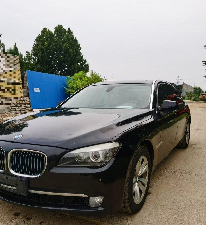 濰坊10年寶馬7系2