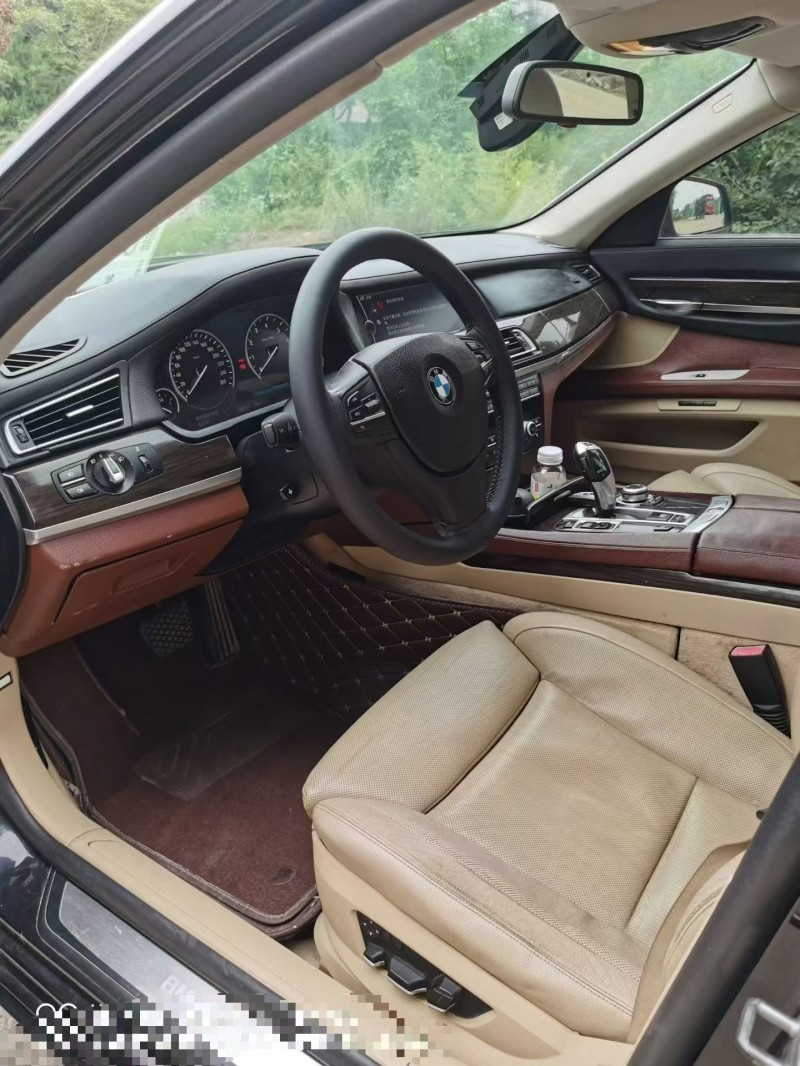 濰坊10年寶馬7系6