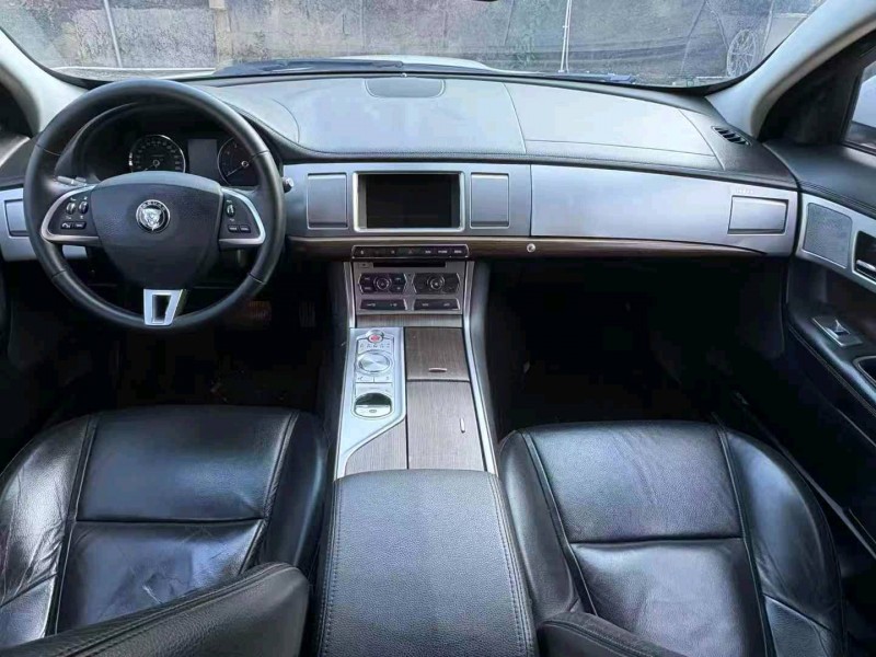 揭阳15年捷豹XF8