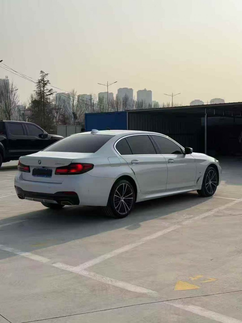 新鄉23年寶馬5系8