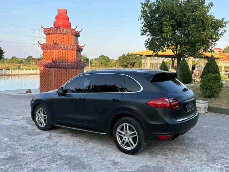 揭阳14年保时捷卡宴4