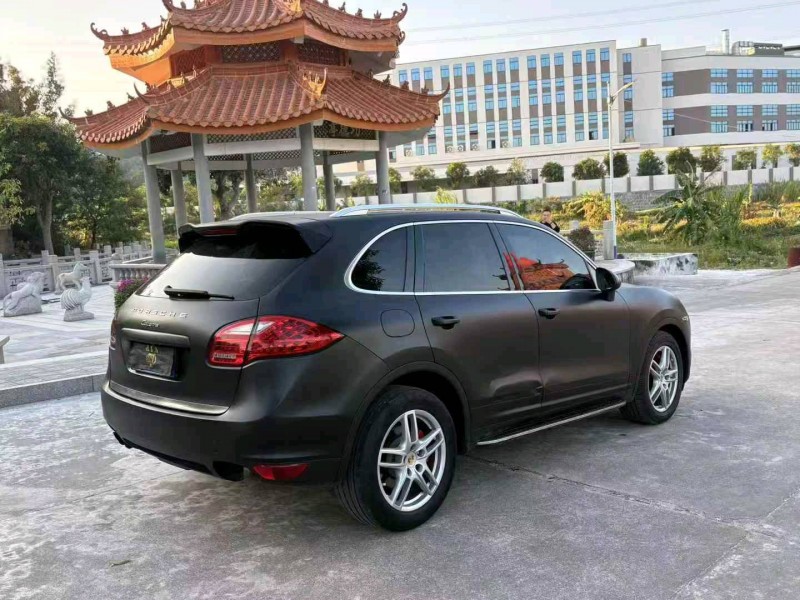 揭阳14年保时捷卡宴6