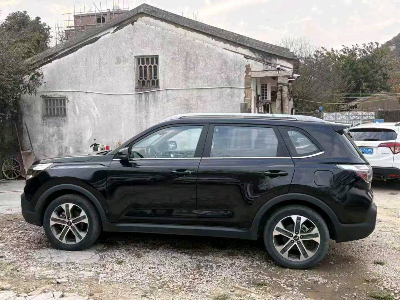 揭阳18年起亚智跑6