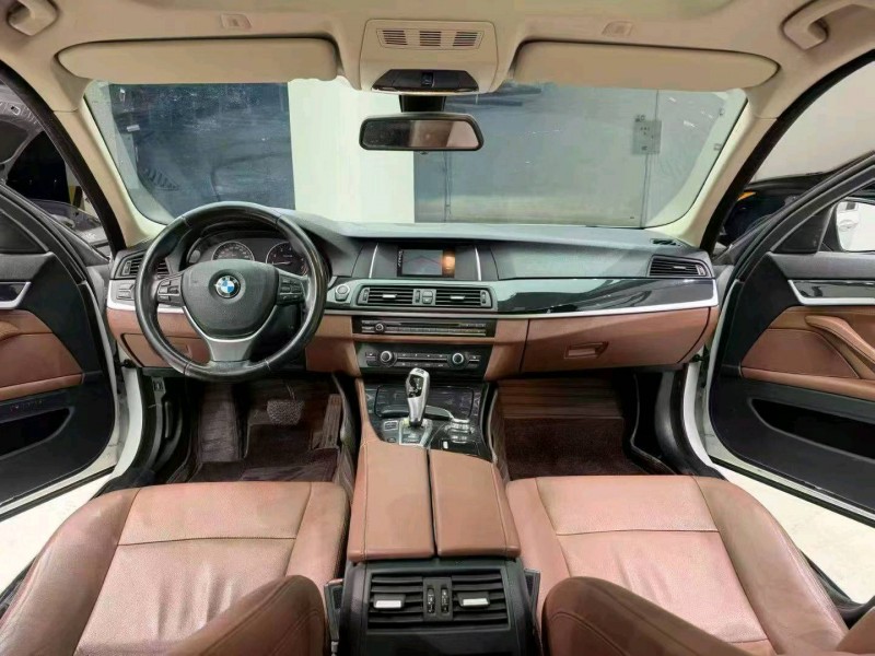 成都17年宝马5系5