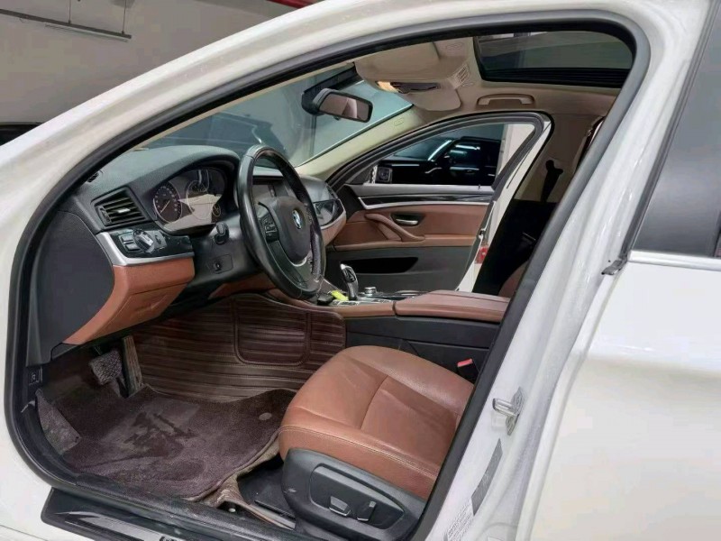 成都17年宝马5系6