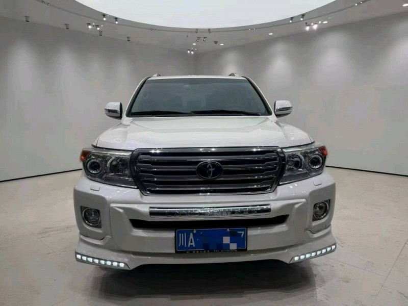 成都16年丰田兰德酷路泽1