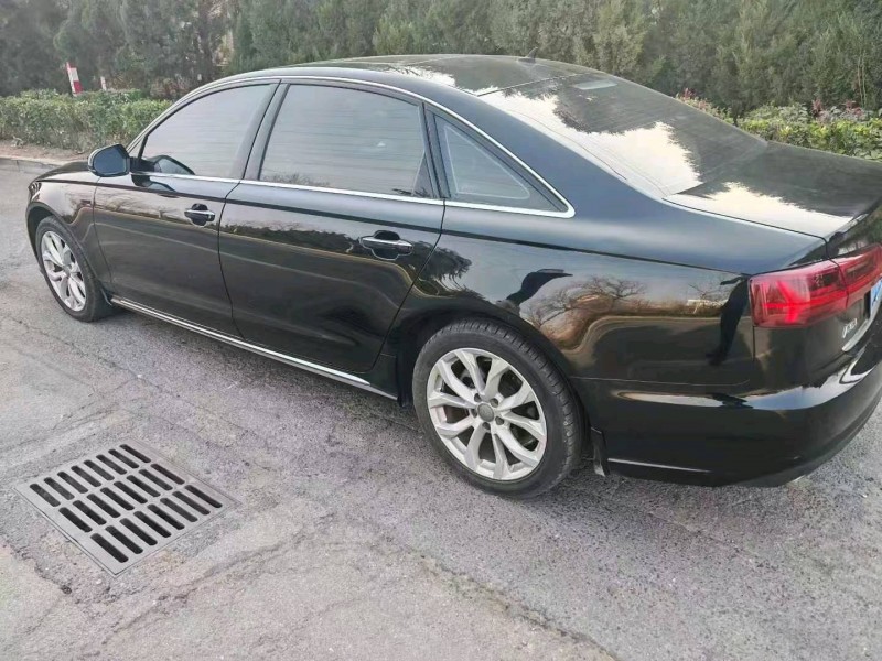 青岛17年奥迪A6L8