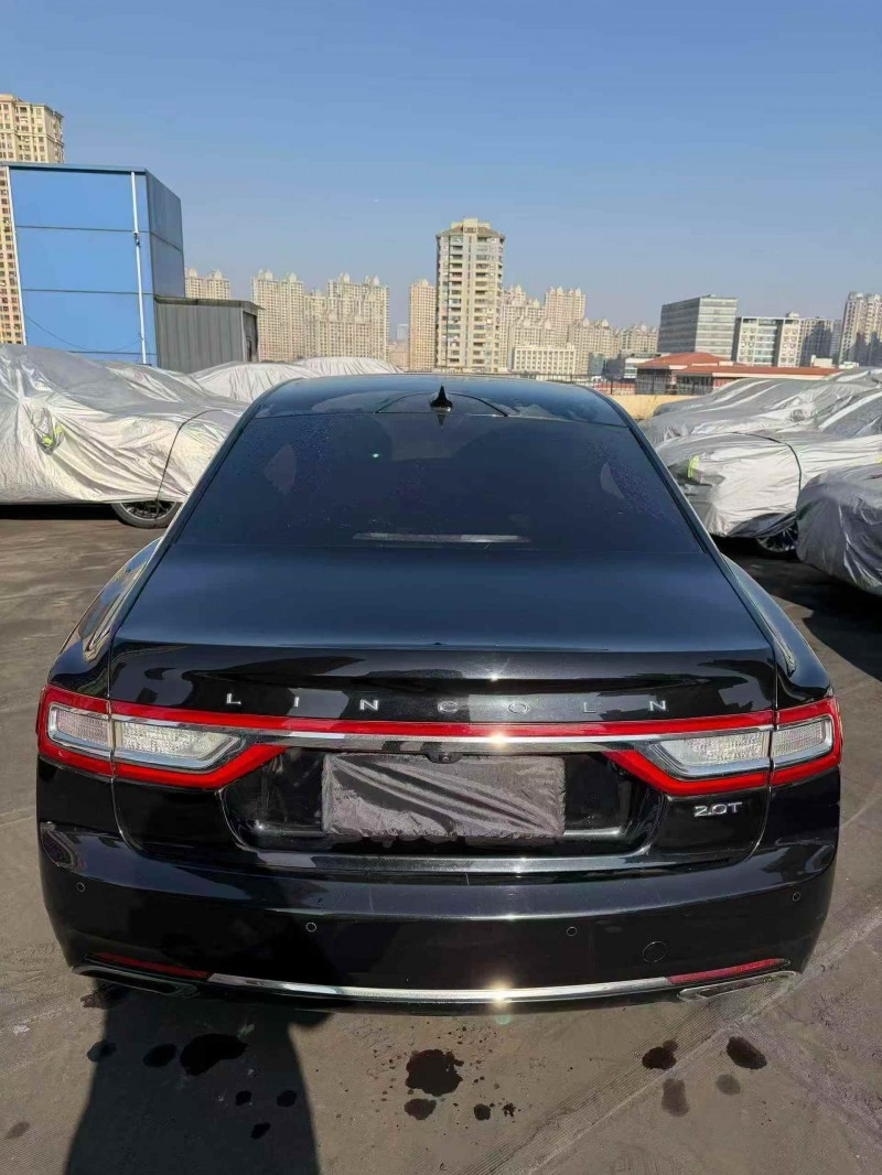 苏州21年林肯大陆9