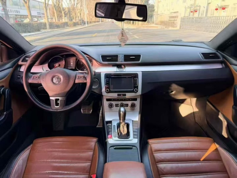 保定13年大众CC5