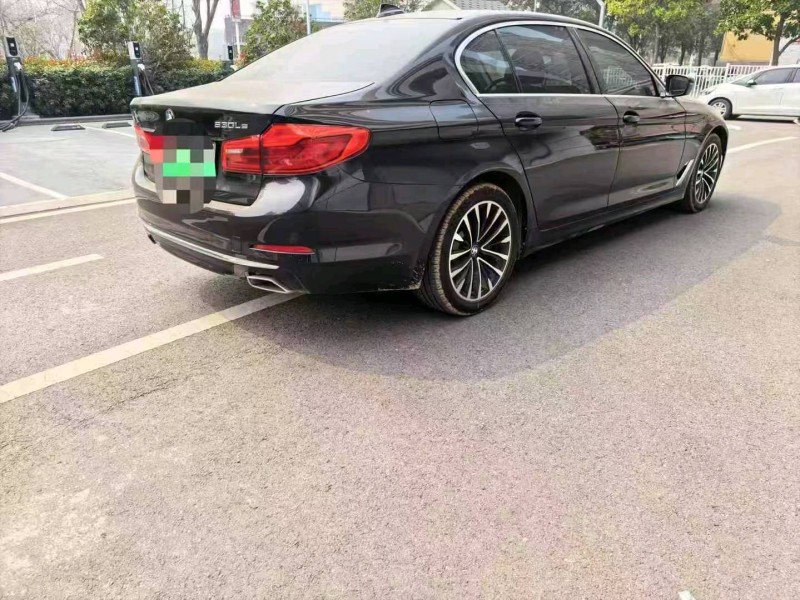 阜阳19年宝马5系9