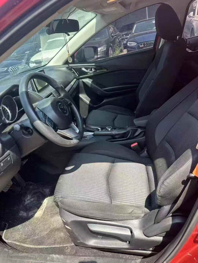 广州16年马自达昂克赛拉8