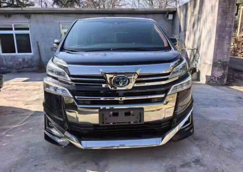 济宁21年丰田威尔法1