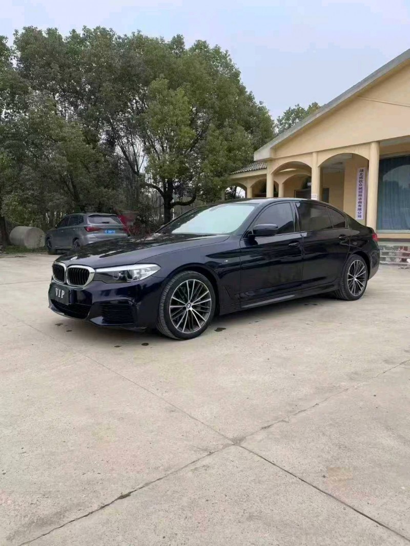襄陽19年寶馬5系2