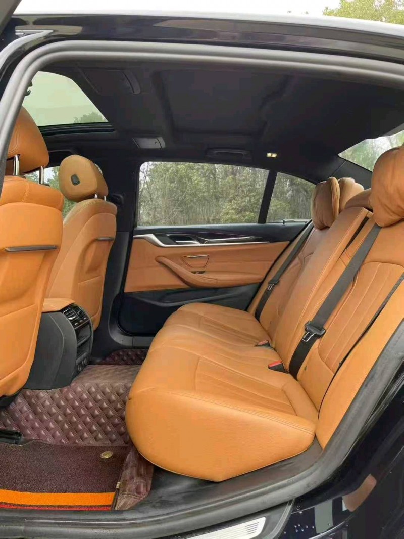 襄陽19年寶馬5系8