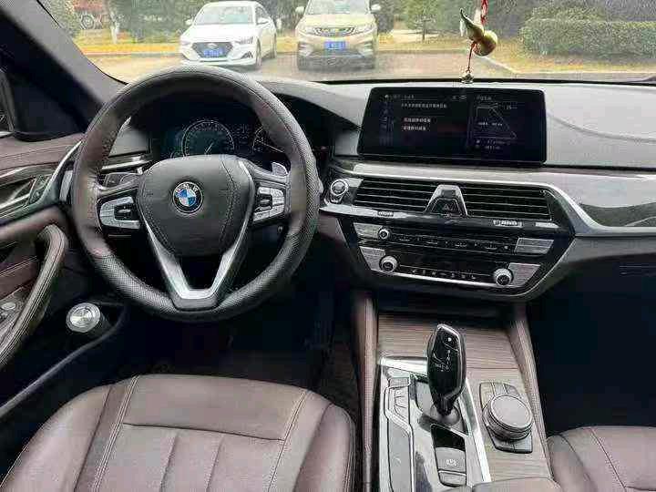 襄阳19年宝马5系4