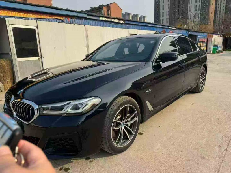 济宁22年宝马5系2