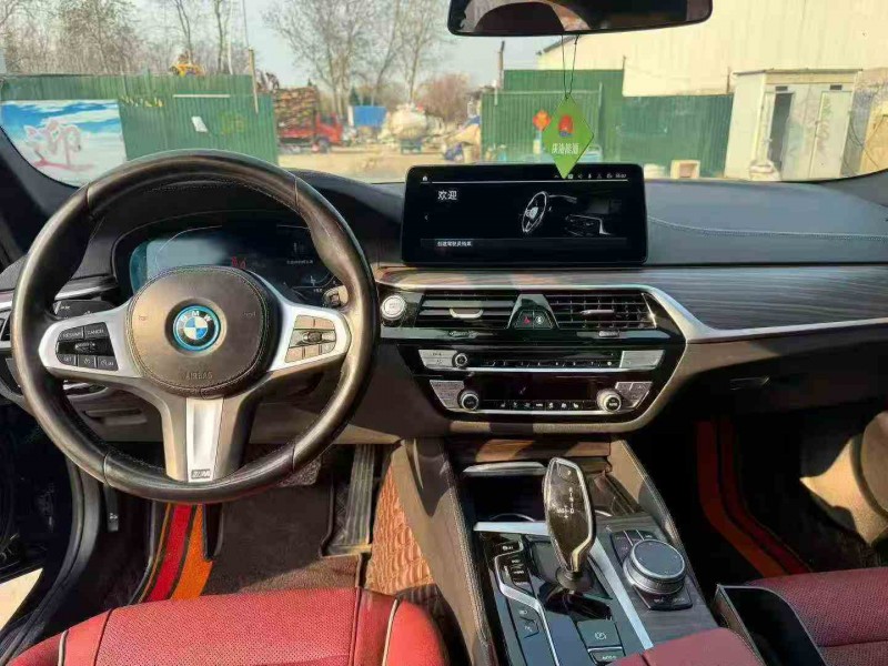 济宁22年宝马5系3