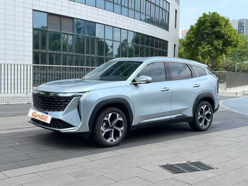 佛山25年吉利博越3