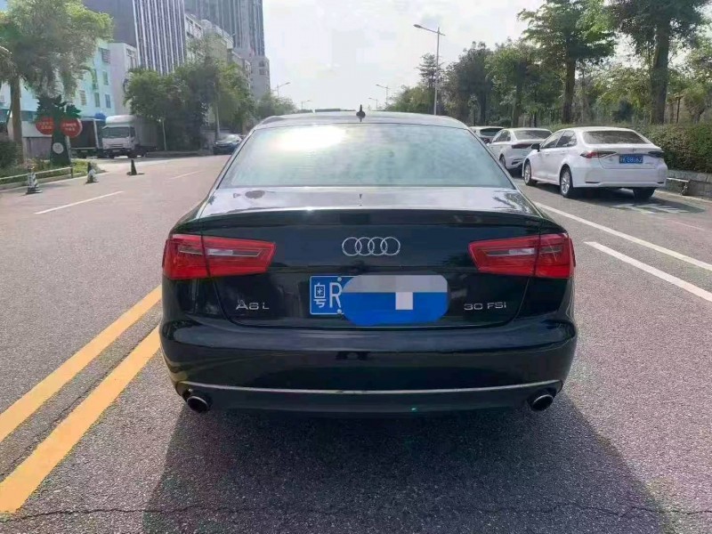 深圳15年奥迪A6L4