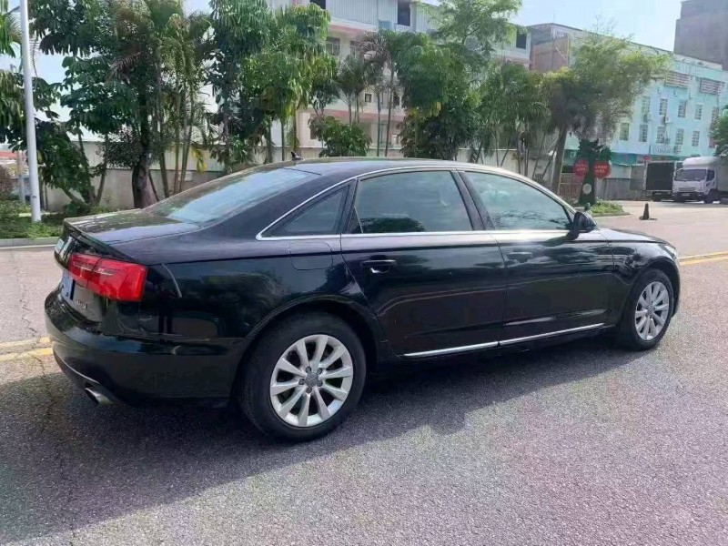 深圳15年奥迪A6L5