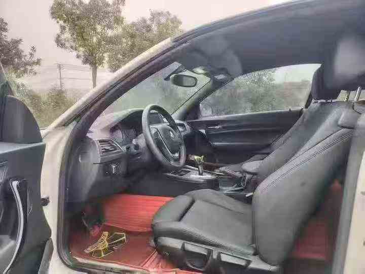 苏州18年宝马2系4