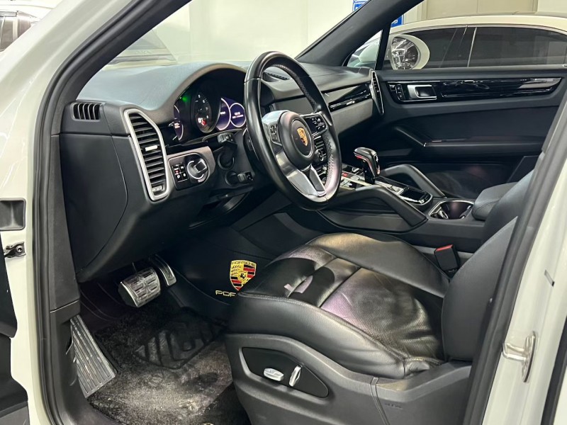 深圳20年保时捷卡宴4