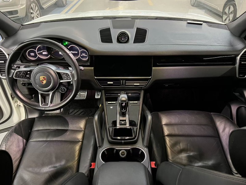 深圳20年保时捷卡宴6