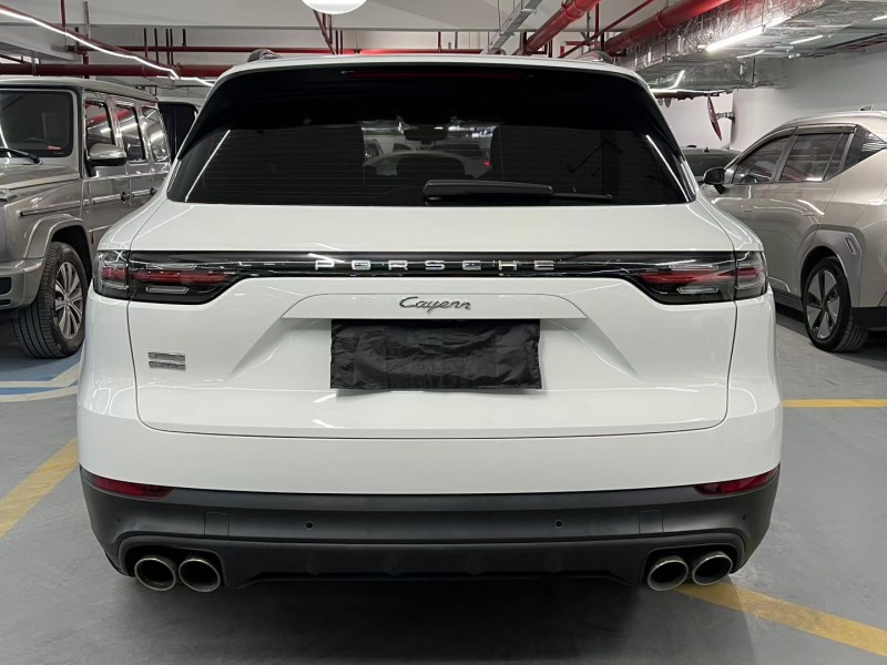 深圳20年保时捷卡宴9