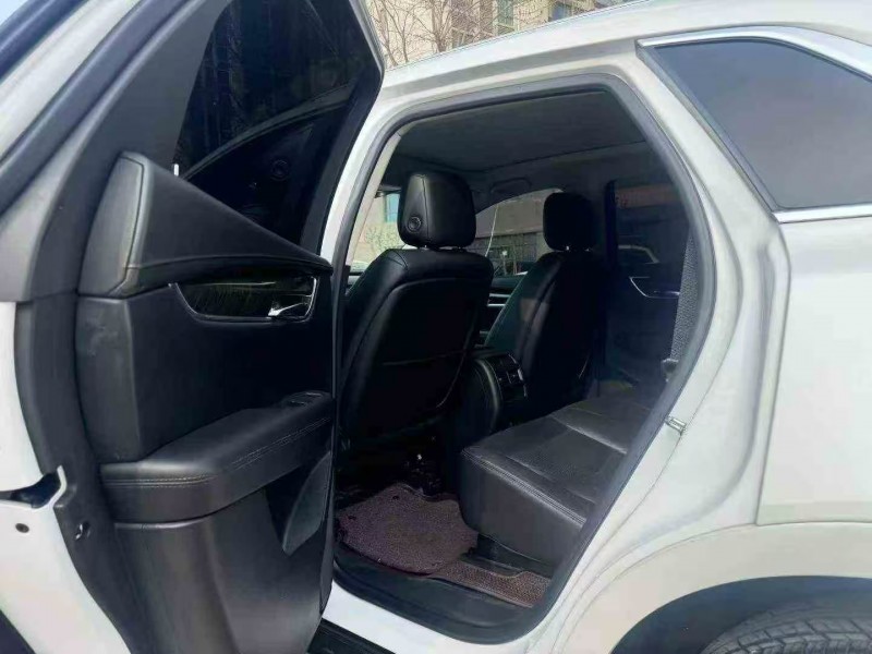 濰坊18年凱迪拉克XT53