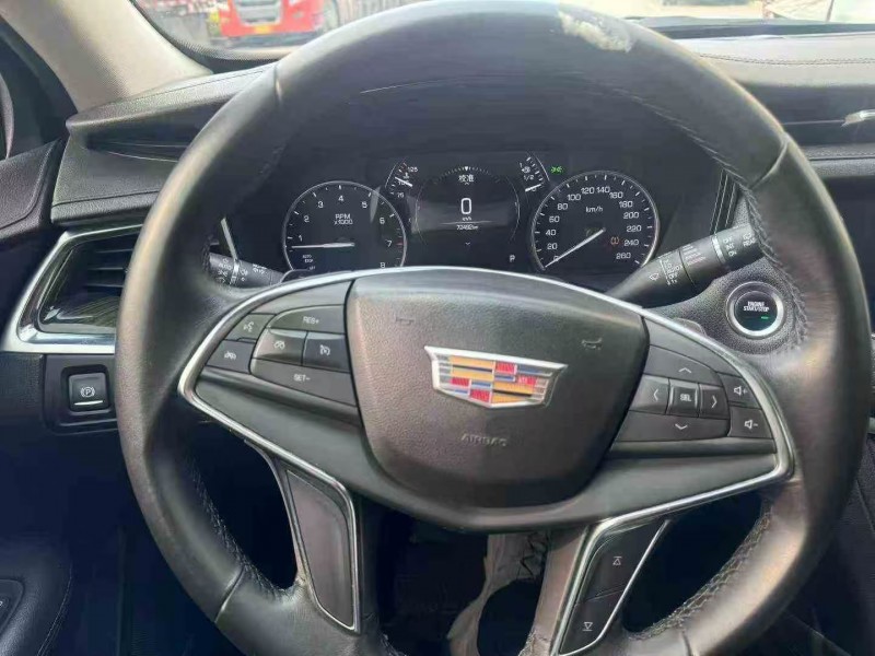 濰坊18年凱迪拉克XT55