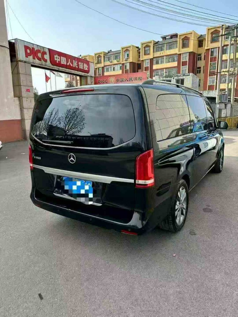 舟山18年奔驰V7