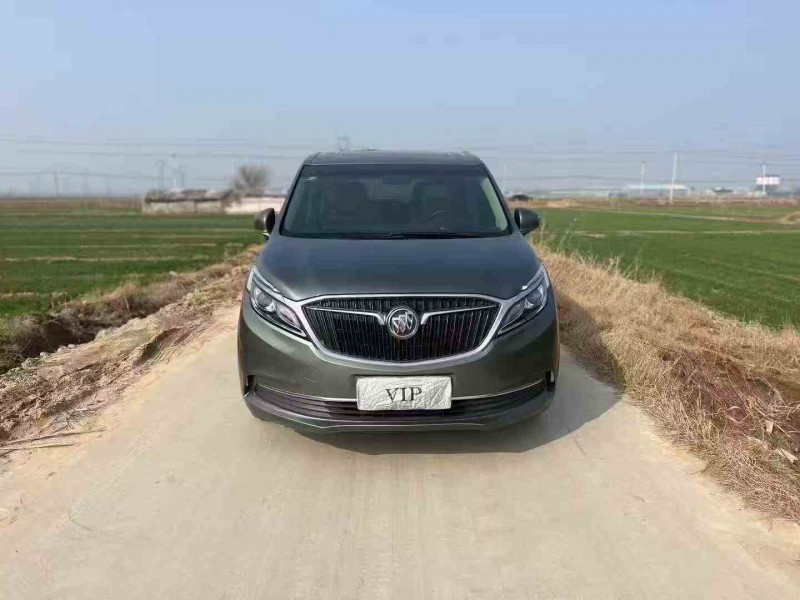 东营19年别克GL81