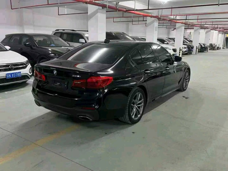 徐州19年寶馬5系4