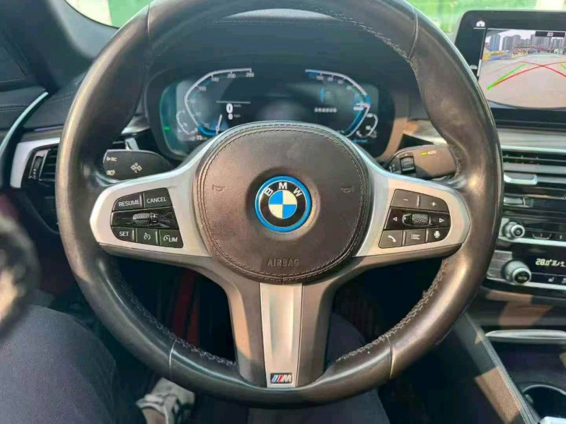 淄博22年宝马5系8