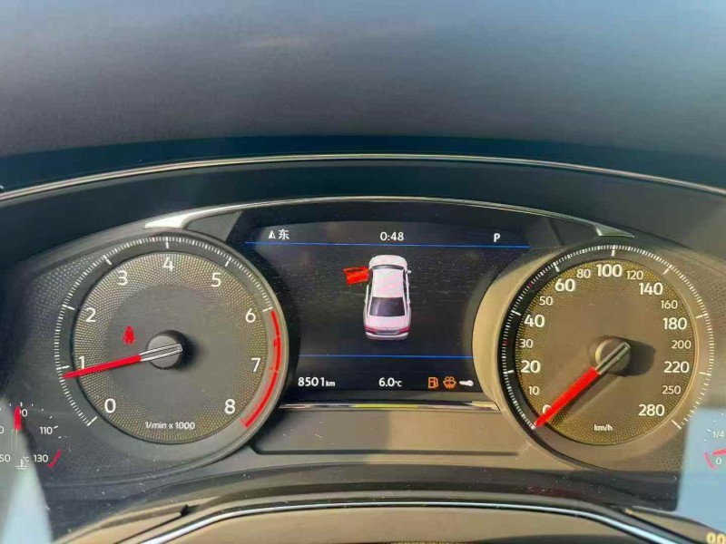 济宁22年大众辉昂4